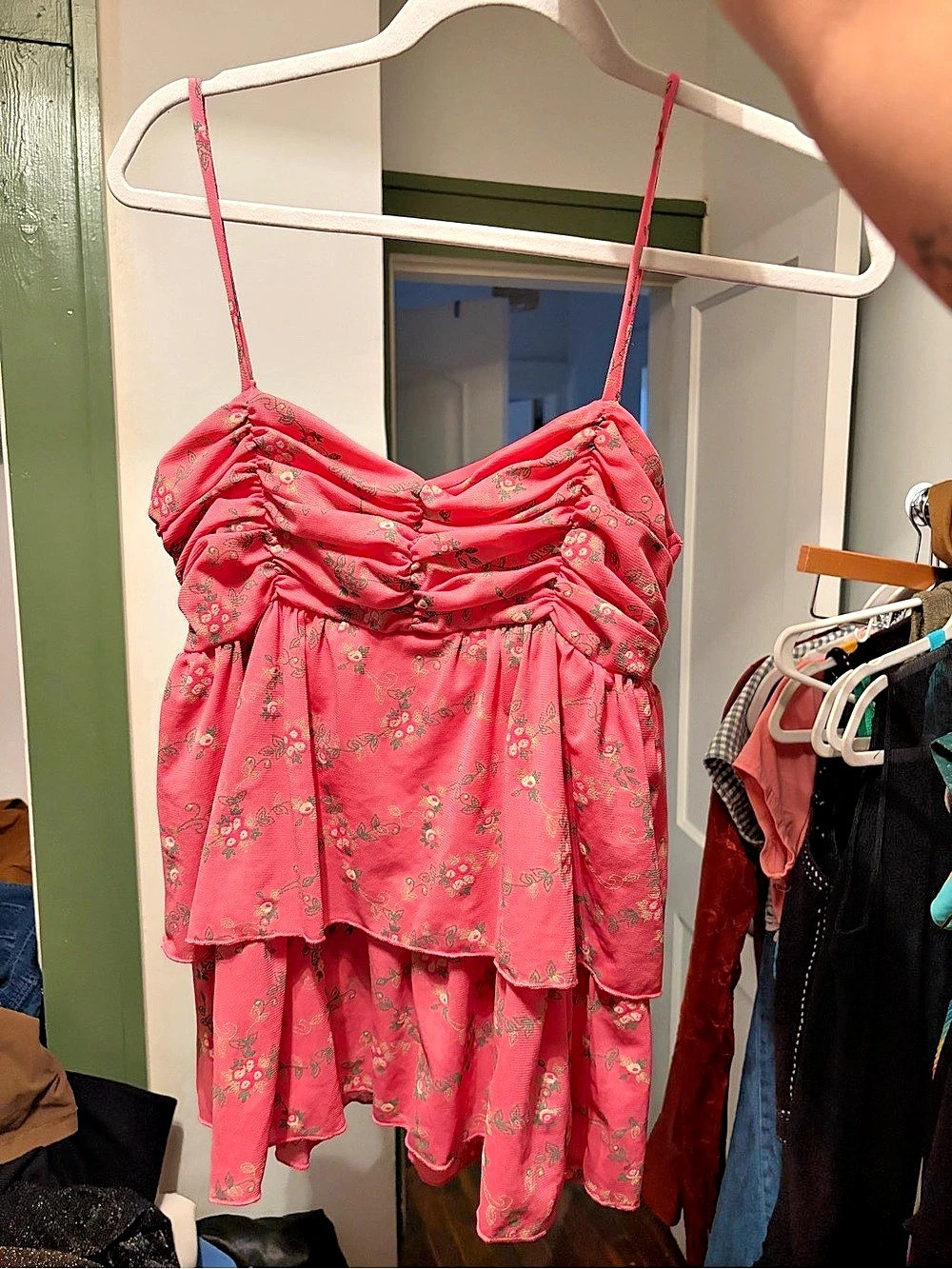Vintage y2k Next Era Couture Pink Floral Layered spaghetti strap top, size s/m